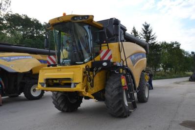 Harvester New Holland CX5090SL - BISO Schrattenecker - Foto 11