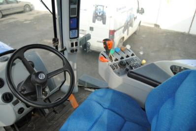 Tractor New Holland T8030 - BISO Schrattenecker - Foto 6