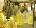 We produce refined sunflower oil, soybean oil, palm oil,rapeseed 