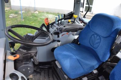 Tractor New Holland T7050 - BISO Schrattenecker - Foto 10